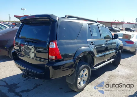 2006 Toyota 4Runner Sr5 Sport V8 z USA, uszkodzony, nr VIN JTEBT14R968030926